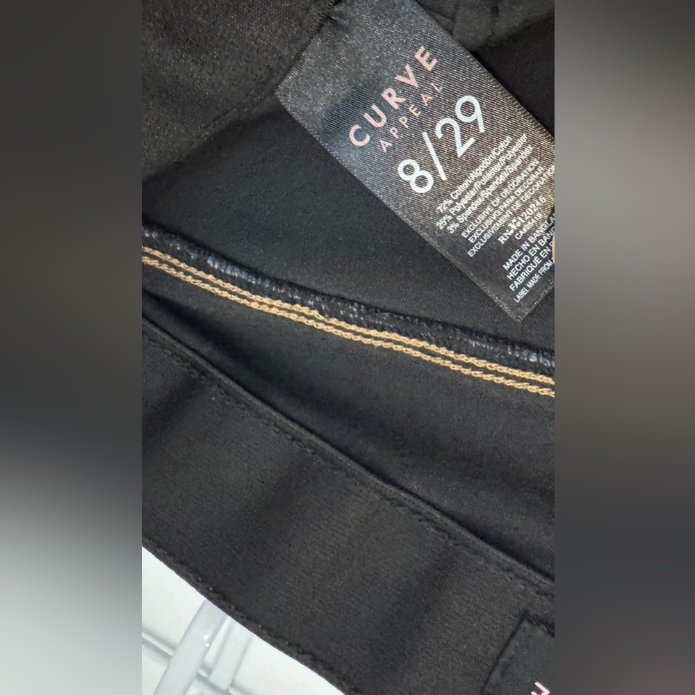 🛍️ any 5 items for $15 🛍️ Curve appeal Dark Blue Skinny Jeans - Picture 2 of 3